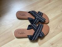 NEU Gina Sandalen schwarz 40 Niedersachsen - Vechta Vorschau