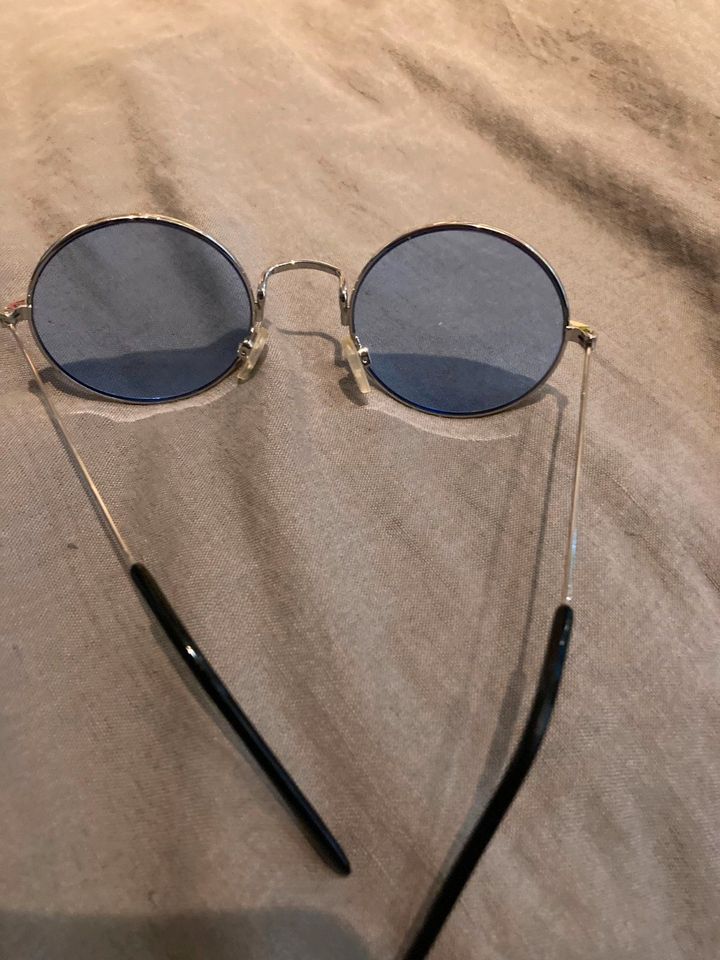 cool stylisch praktisch Sonnenbrille einzeln oder im Set in Kiel