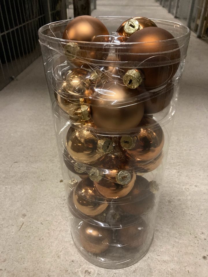 Kugeln Weihnachten Baum Deko Gold Bronze Set mittelgroß in Berlin