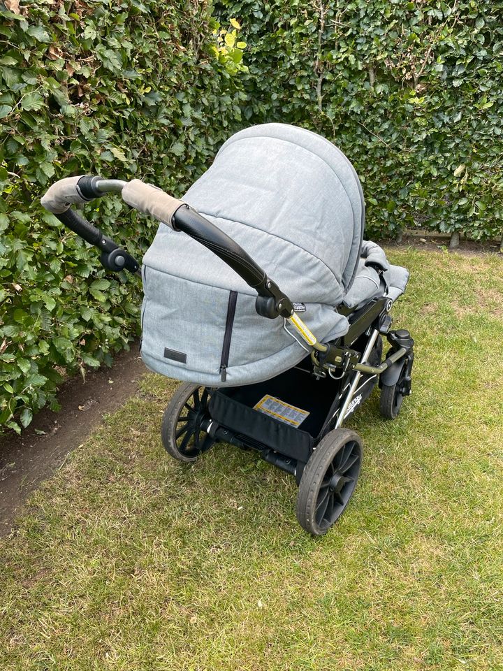 Kinderwagen, Buggy in Goldenstedt