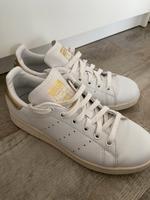 Adidas Stan Smith Sneakers Gr.37 1/3, weiß-gold neuwertig Niedersachsen - Nordhorn Vorschau