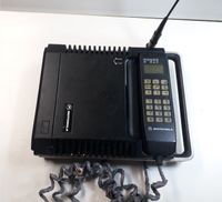 Motorola PRX-C45112 Vintage Handy C Netz Mobiltelefon Youngtimer Sachsen - Riesa Vorschau