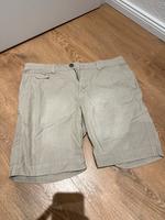 Pull & Bear Shorts beige Größe  44 Schwachhausen - Riensberg Vorschau