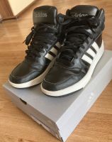 Schwarze Adidas HOOPS MID 3.0K Gr. 38 2/3- Jungen Sneakers Baden-Württemberg - Crailsheim Vorschau