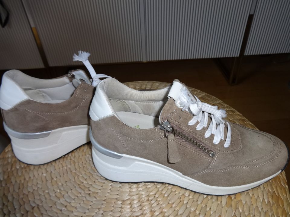 Naturläufer Wedges, Sneaker, Freizeitschuhe, Sportschuhe Gr. 37 in Kaufbeuren