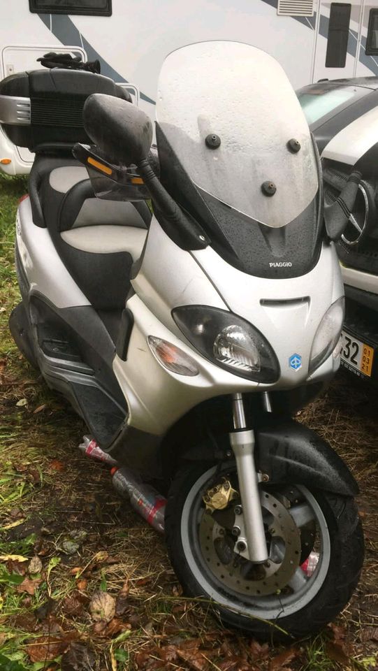 Piaggio X9 SL 500ccm in Hamburg