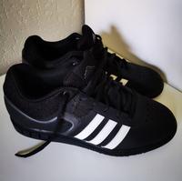 Neue Adidas Sneakers, Gr.40 Hessen - Hanau Vorschau
