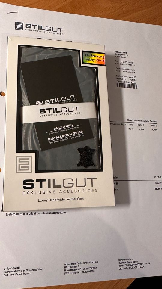 STILGUT Ultraslim Flip Case Leder für Samsung Galaxy S20 FE black in Bochum