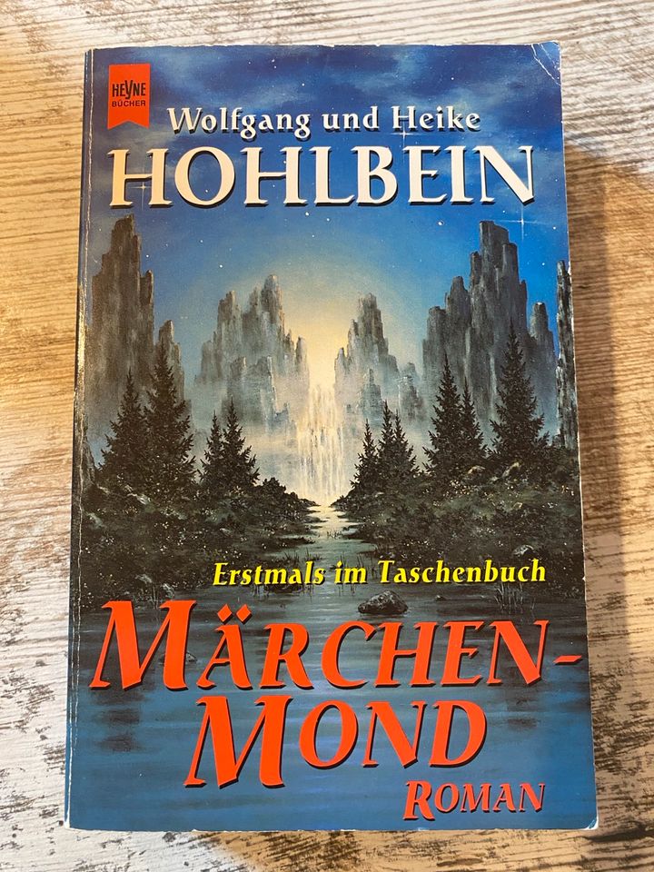 Wolfgang Hohlbein Märchenmond mit Autogramm. in Stockheim Oberfr