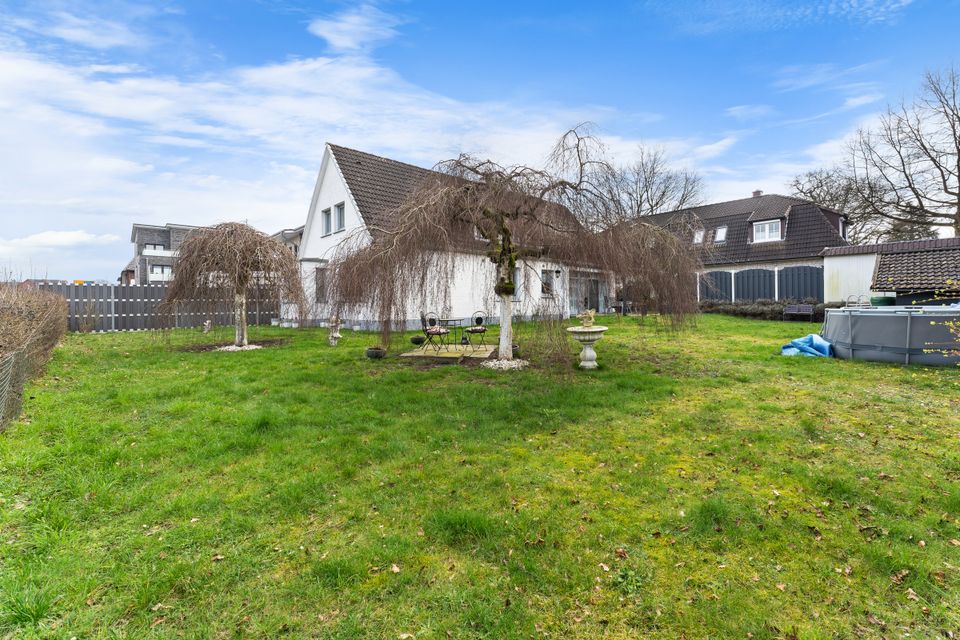 Einfamilienhaus mit zusätzlichem Bauland in Ganderkesee - Bookholzberg in Ganderkesee