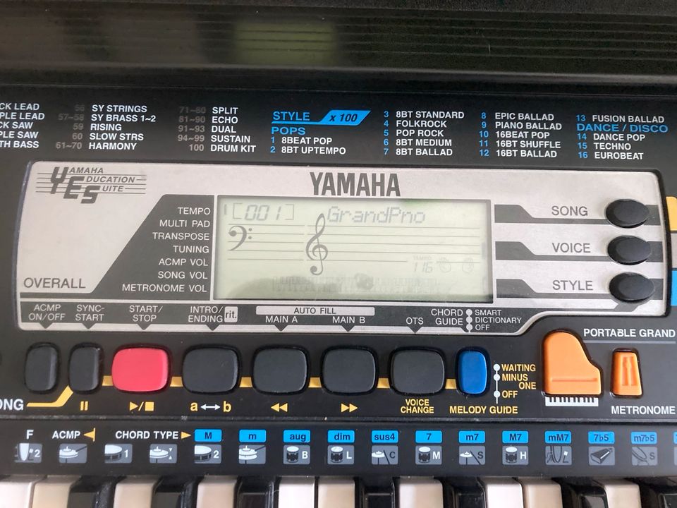 Yamaha psr 79 keyboard in Bayreuth