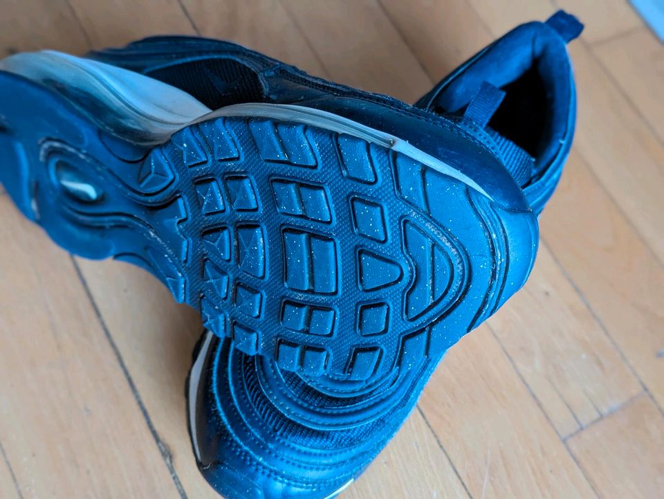 97 er Nike Air Max Größe 38 blau kaum getragen in Aachen