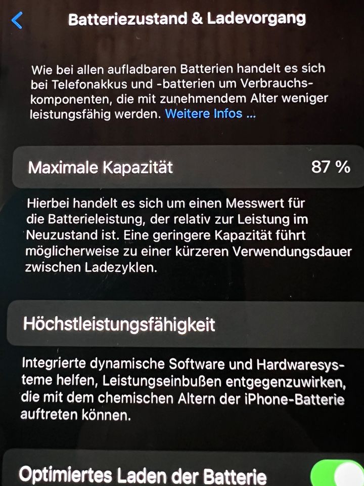 iPhone 13 128GB Blau , 6 Hüllen in Extertal