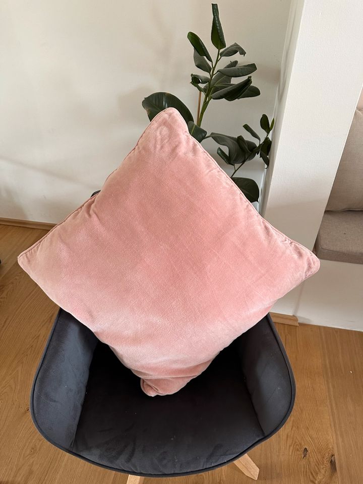 Kissenhüllen 60x60cm rosa 5 Stück in Wendelstein