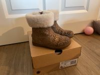 Ugg Glitzer Stiefel Gr. 25 Wandsbek - Hamburg Poppenbüttel Vorschau