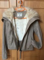 Guess Winterjacke Jacke Neue Gr. XS Bonn - Beuel Vorschau