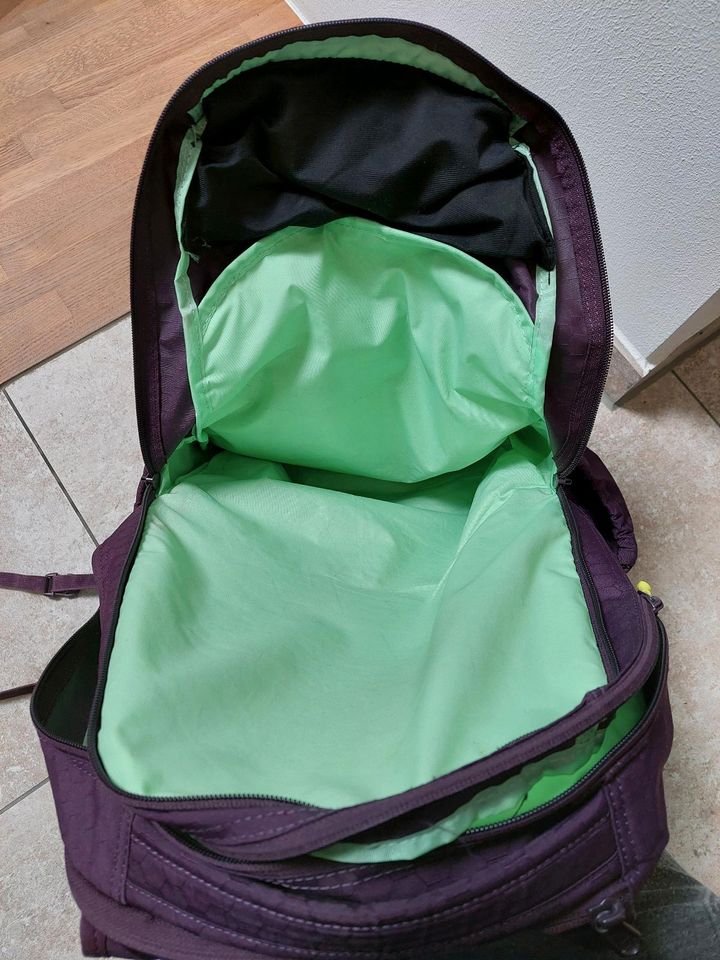 Schulrucksack Dakine in Osterzell