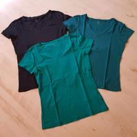 3 T-Shirts C&A Gr. M dunkelblau türkis petrol V-Ausschnitt top Bayern - Pfronten Vorschau