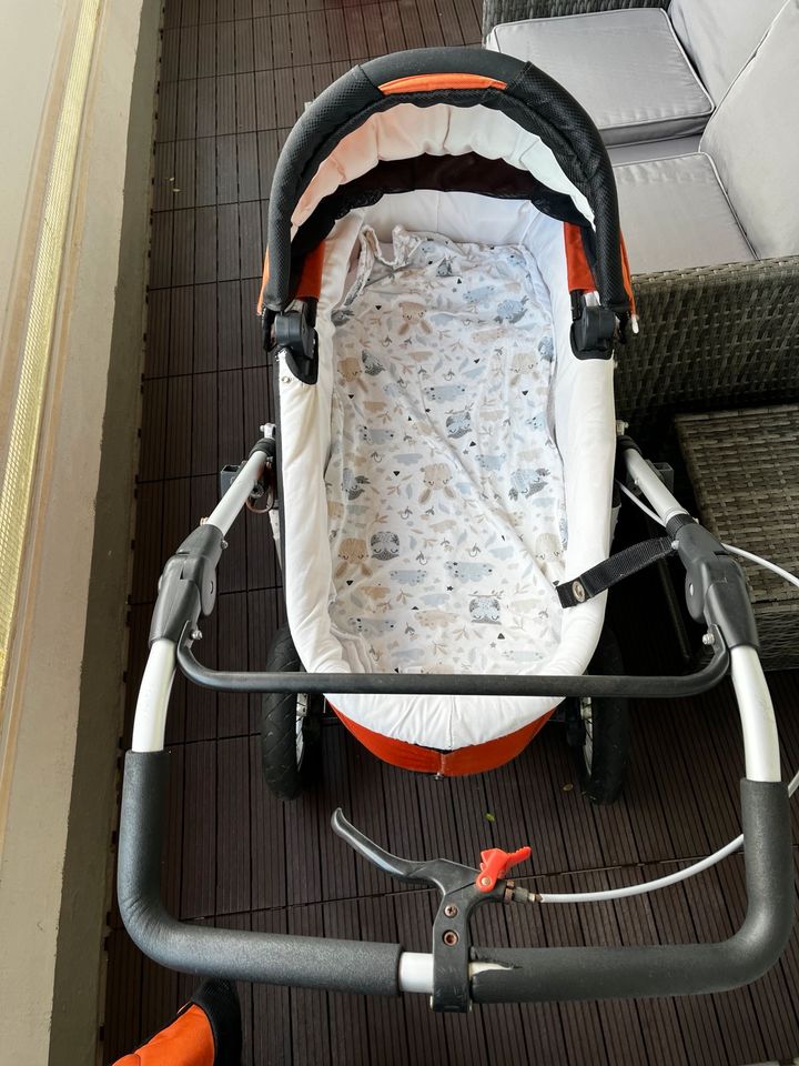 TFK Kinderwagen Joggster Kombi in Düsseldorf