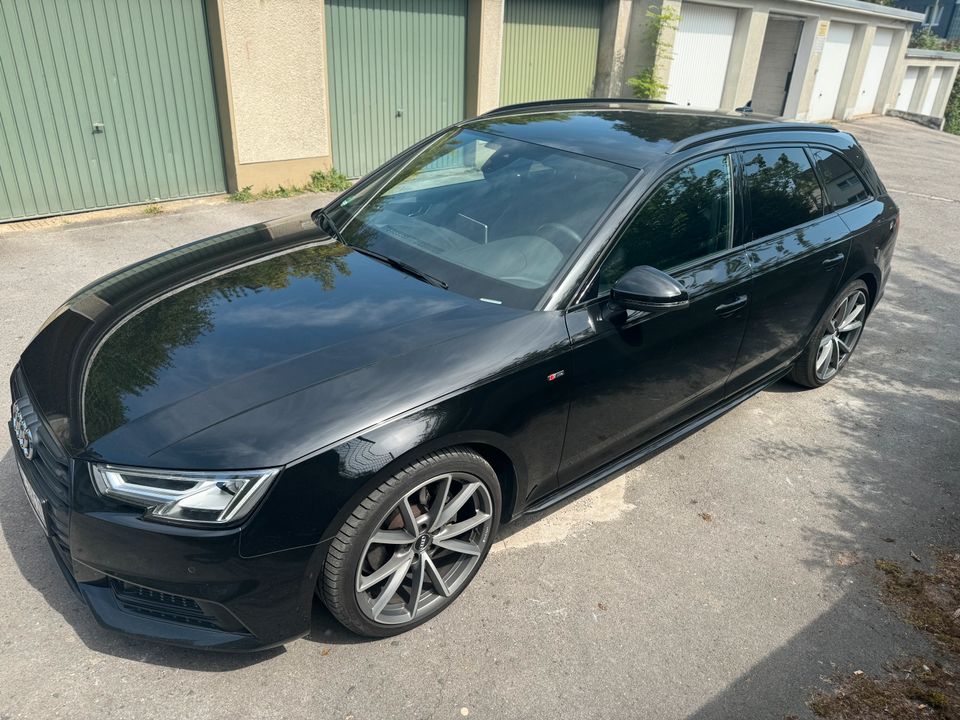 Audi A4 Kombi 2.0 TFSI S-Line in Bochum