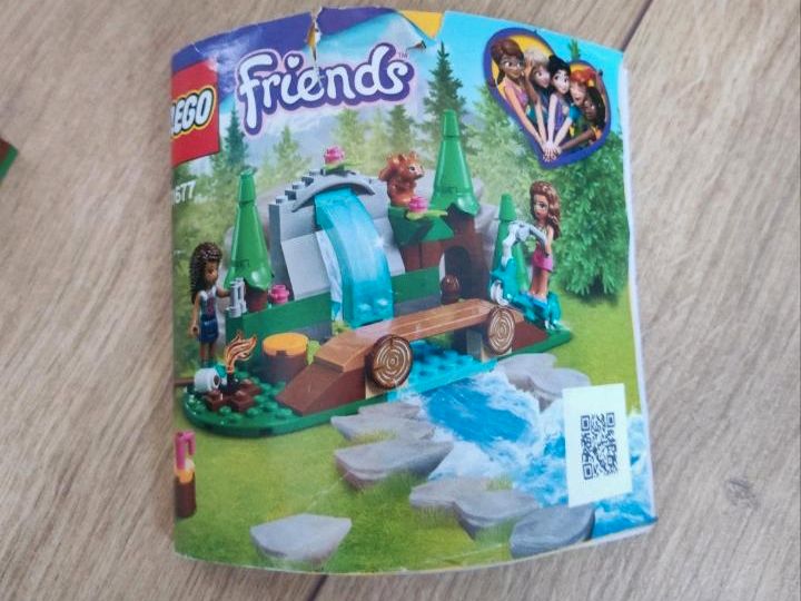 Spielzeug Set Komplett Lego Friends 41677 Wasserfall Wald Camping in Bremen