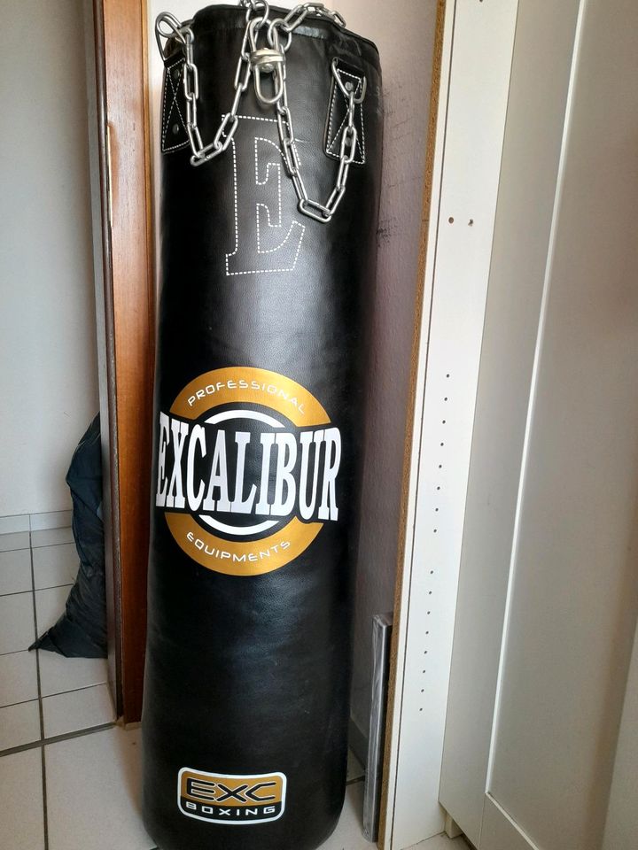 Boxsack Excalibur 120cm 33kg in Solingen