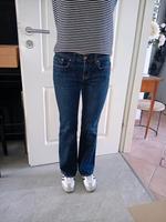GAP vintage Jeans bootcut 28/30 34/36 Düsseldorf - Wittlaer Vorschau