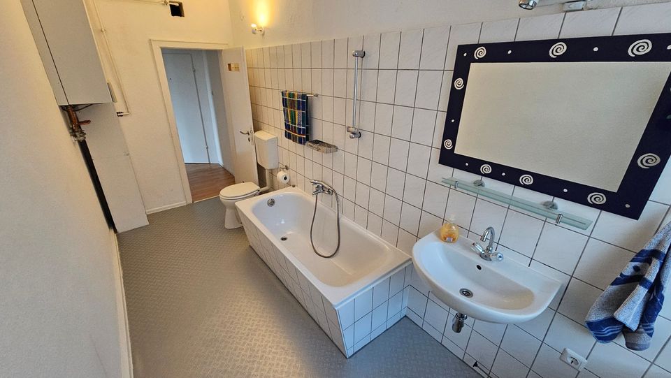 Frisch renovierte Wohnung in Herne Süd, 2. OG, ca. 58 qm in Herne