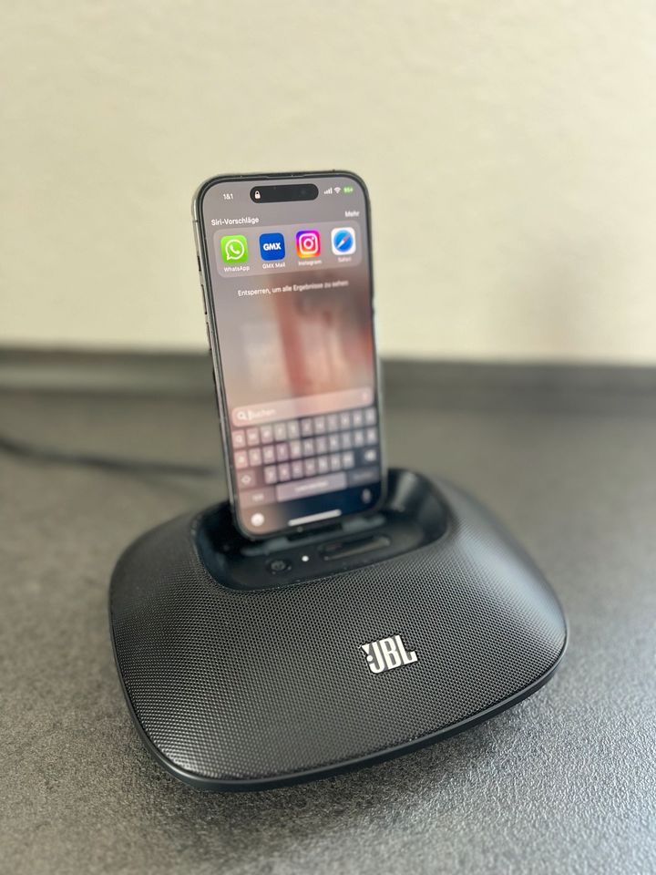 JBL OnBeat Micro by Harman IPhone Lautsprecher Ladestation in Gemmingen