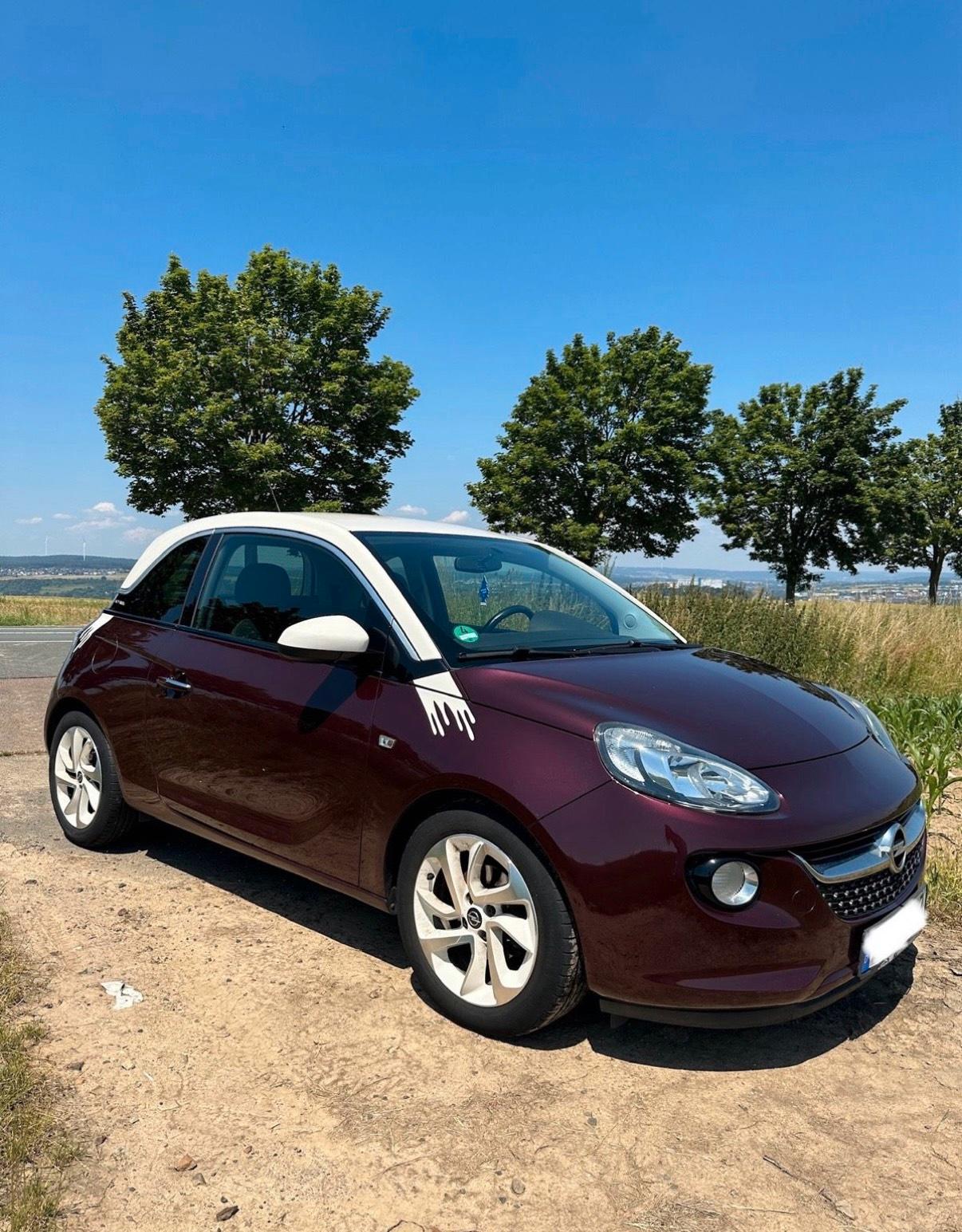 Abbildung des Autos Opel Adam mit sonderlack…