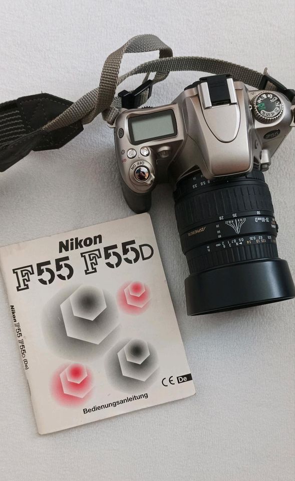 Kamera Nikon F55 in Papenburg