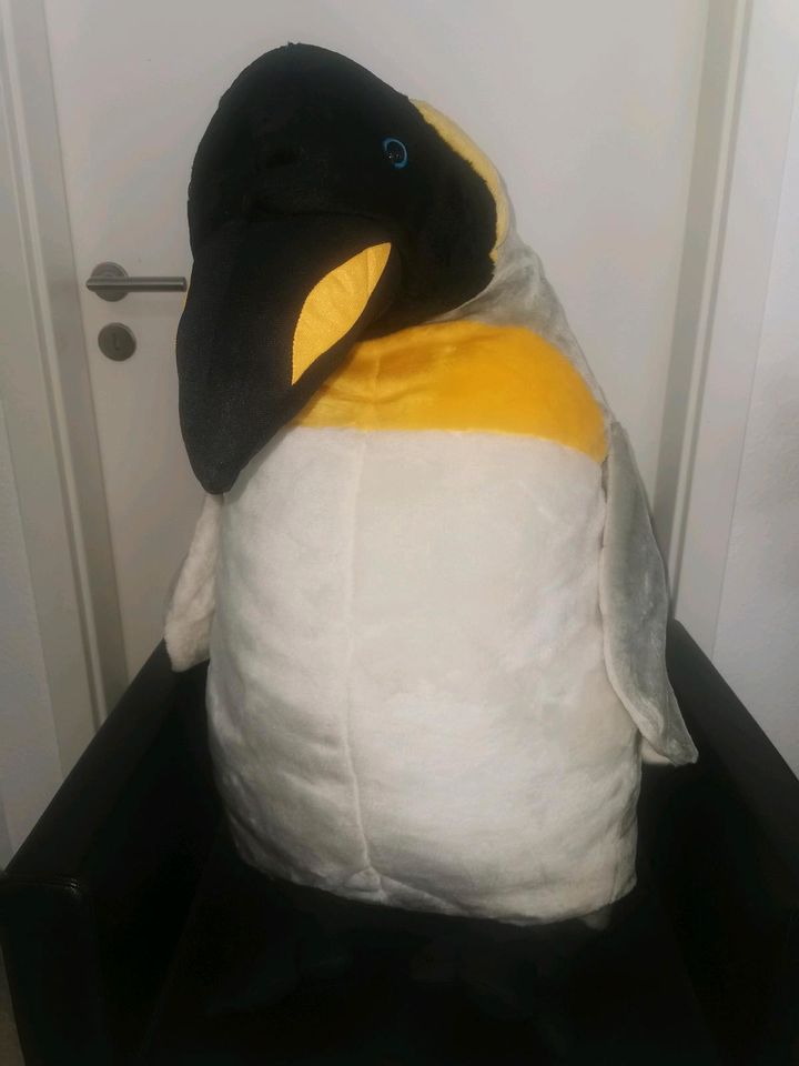 Pinguin /Neu / 77 cm Groß in Haiterbach