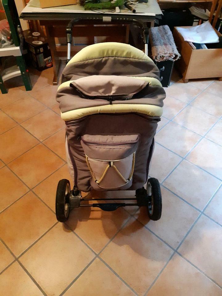 Kinderwagen/ Buggy, mit Zubehör, günstig abzugeben, Preis VB in Eschenbach