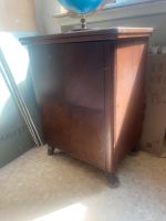 Alter Nähmaschinenschrank Beistelltisch Schränkchen Retro Vintage Hessen - Wetzlar Vorschau