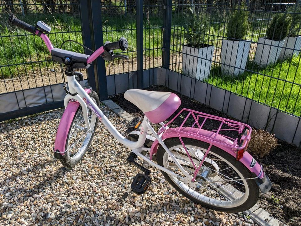 Kinderfahrrad (Mädchen / weiß-rosa) 16 Zoll in Berlin