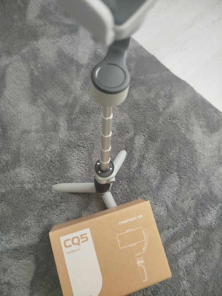 Gimbal 3-Achsen, iPhone, Android, 215 mm Selfie-Stick, Stativ in Ahrensburg