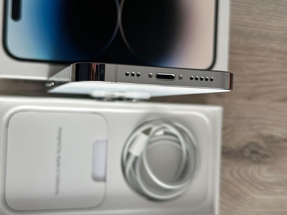 iPhone 14 PRO mit 1000GB, 1 TB Speicher, TOP Zustand in Wetzlar