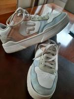 FILA Sneaker Sportschuhe Gr. 37 Hessen - Friedrichsdorf Vorschau