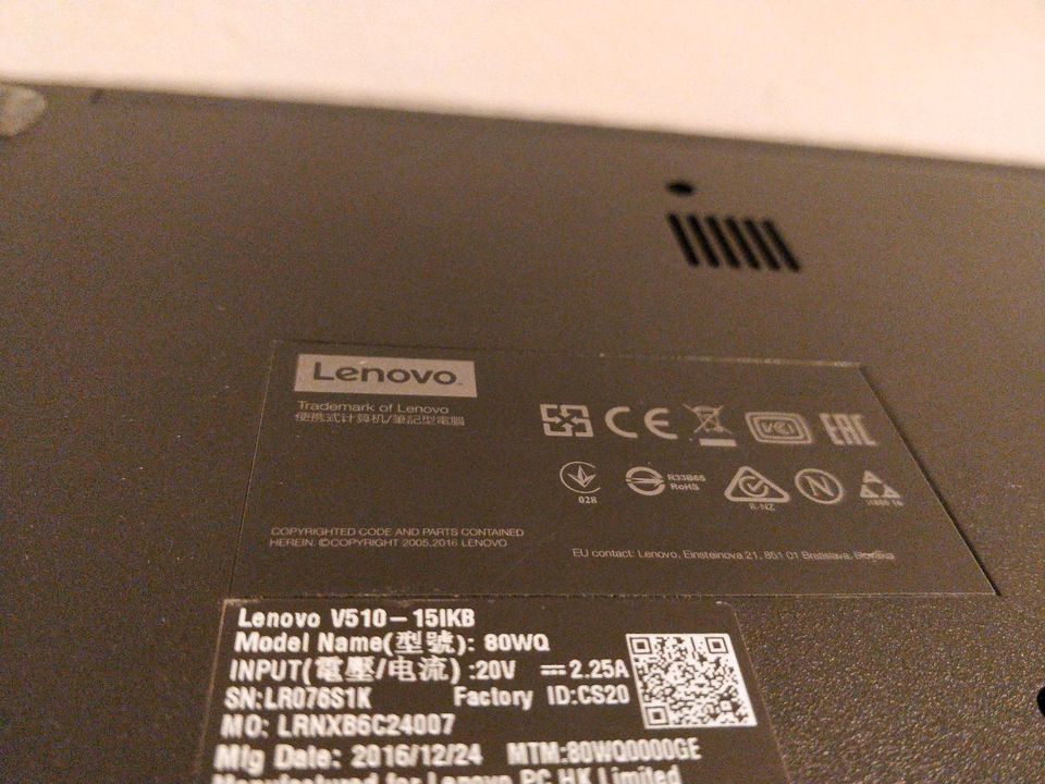 Lenovo V510 15,6" Intel Core i5 8GB RAM 256GB SSD Win 10 Pro in Augsburg