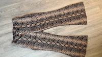 Schlaghose, Hose wideleg, animalprint, ZARA Größe L Düsseldorf - Unterbilk Vorschau