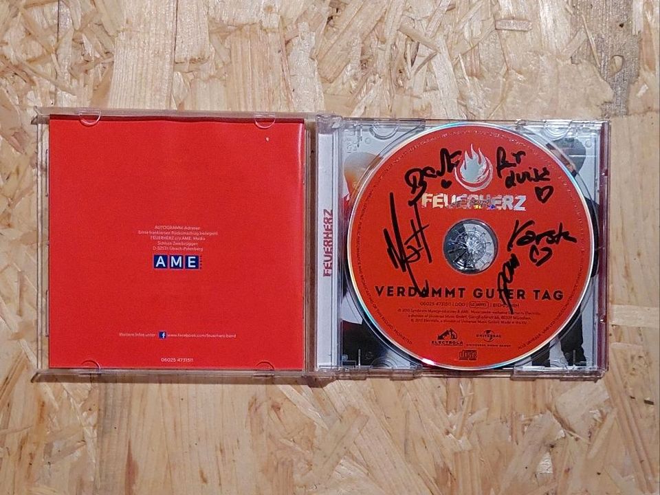 CD Feuerherz mit Original Autogrammen ! Album Verdammt guter Tag in Schotten