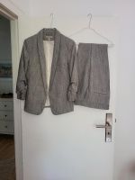 Hosenanzug grau, Blazer Größe 36, Hose Größe 40, 7/8 Länge Berlin - Mitte Vorschau