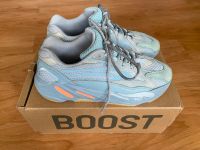 Yeezy 700 V2 Inertia, Grau, Gr. 44 2/3 US 10.5 Rheinland-Pfalz - Bad Kreuznach Vorschau