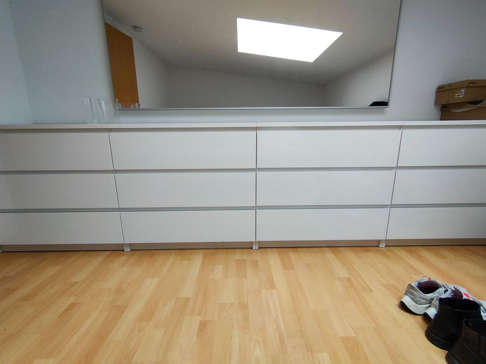 4x IKEA MALM Kommode mit 3 Schubladen, Hochglanz weiß, 80x78 cm in Unterhaching