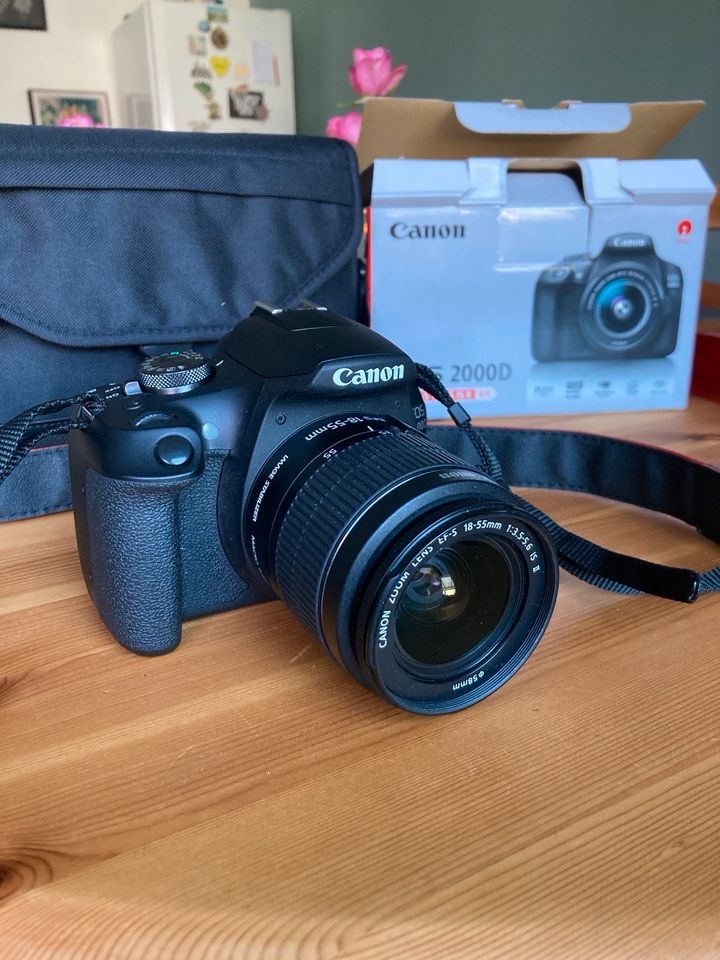Canon EOS 2000D in Bonn