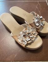 Sandalen mit Blumen Hessen - Limburg Vorschau