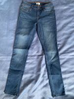 NEU Only skinny Jeans Jeanshose Damenhose Jegging Legging M 38 30 Frankfurt am Main - Sachsenhausen Vorschau