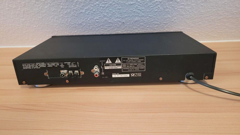 Pioneer Tuner F-229 in Celle