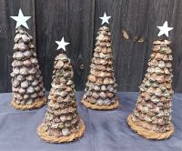 Weihnachtsbaum aus Kiefernzapfen und Holzstern Nr. 362 Müritz - Landkreis - Penzlin Vorschau