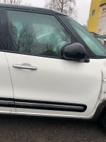 Fiat 500L Tür Vorne Rechts Beifahrertür 2015 weiß Rheinland-Pfalz - Plaidt Vorschau